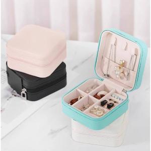 Mini jewelry storage