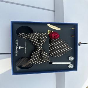 LB213 Tie set