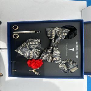LB305 Tie set