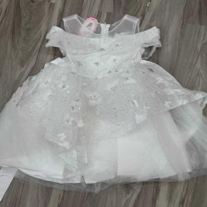 Lucia gown