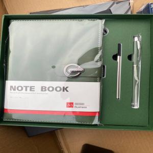 Sammy Dairy+Pen+Pen gift set