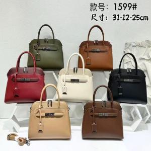 PRE-ORDER AMAKA BAG