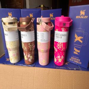 (TYPE C) Stanley Stainless travel tumbler/Quencher