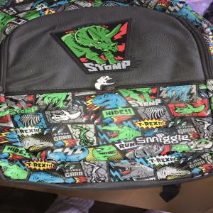 Smiggle L (Large) school bag(Dinosaurs)