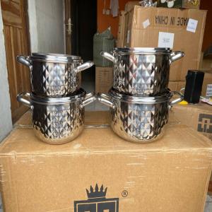 8Pcs Stainless Cookware/ Pot