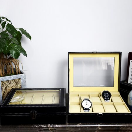 A ten watch box