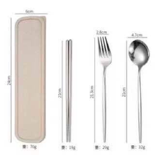 Silver and gold cutlery set